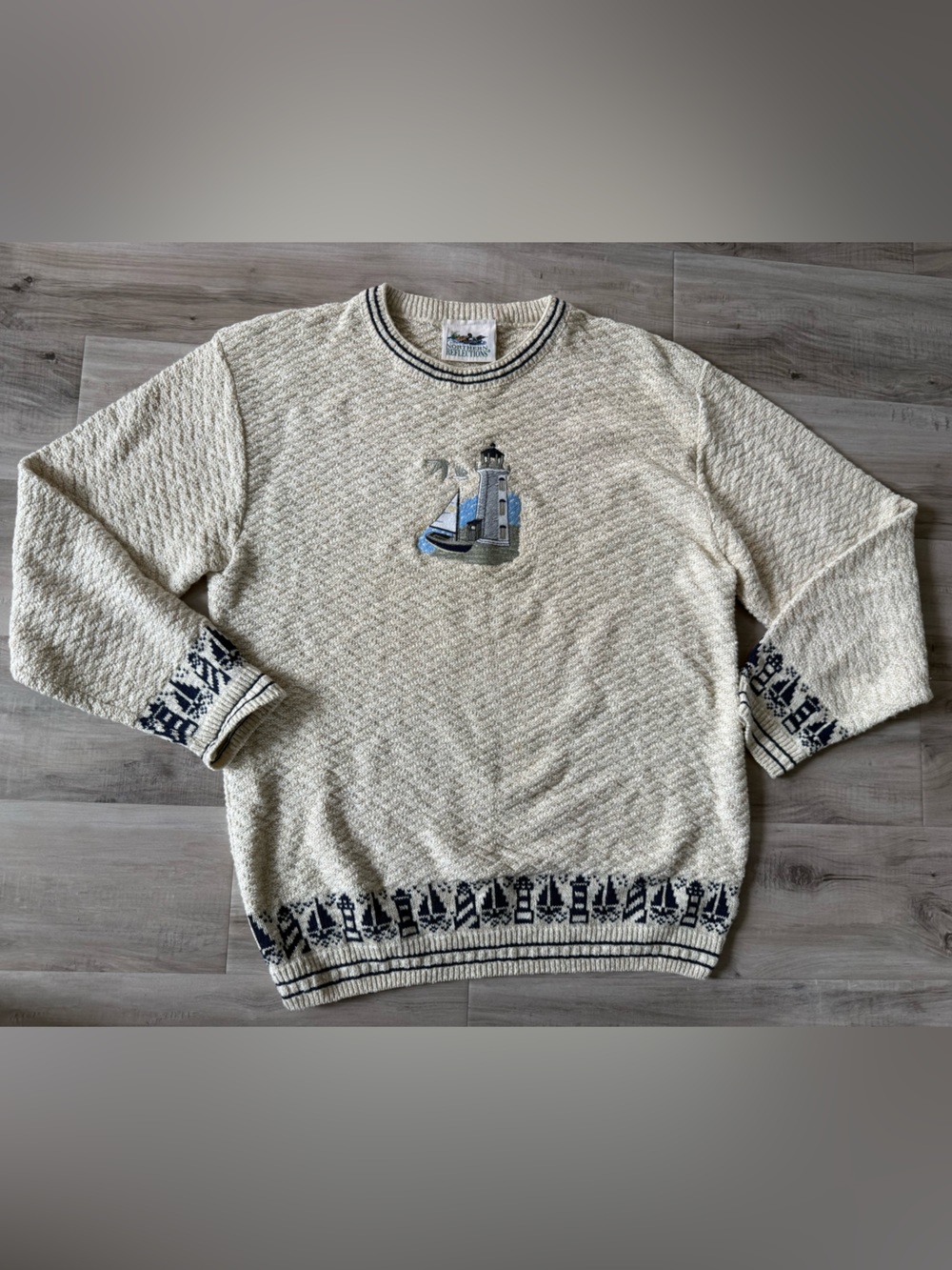 Vintage Northern Reflections Cream Crewneck Sweater with Navy Nautical Trim